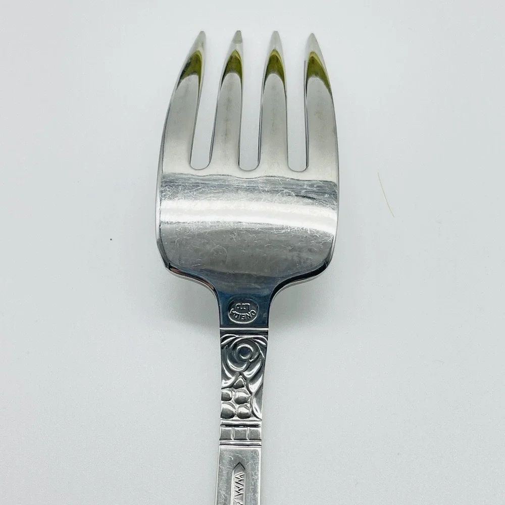 WM A Rogers Northland Stainless Dessert Forks Set of 4 Flatware USA